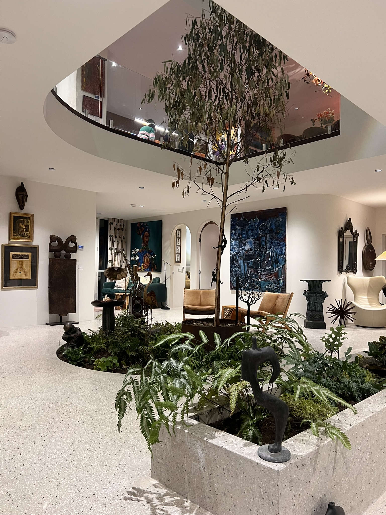 feature and down lighting installed by geelong residental electrician